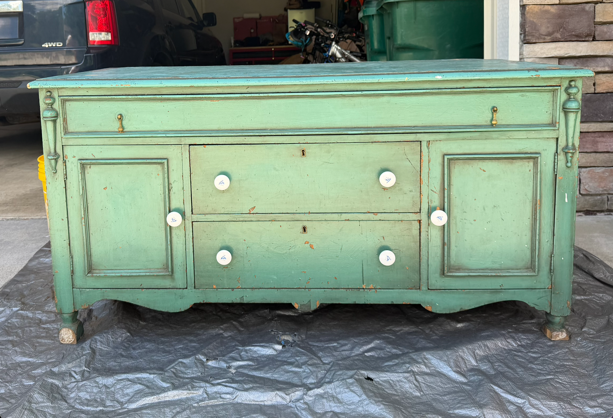 TV console before restoration